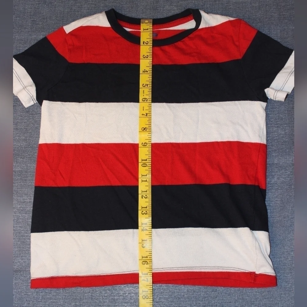 OLD Navy Boys Short Sleeves Tshirt Camouflage and Stripes Bundle